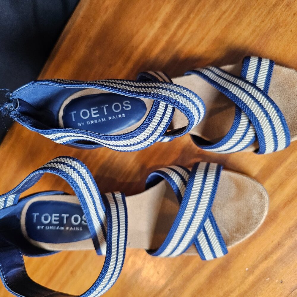 Toetos by Dream Paris Strappy Heels Size 8